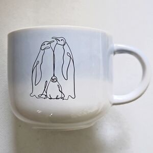 PLACE & TIME Joann Blue & White Silver Lined Penguin Family Mug